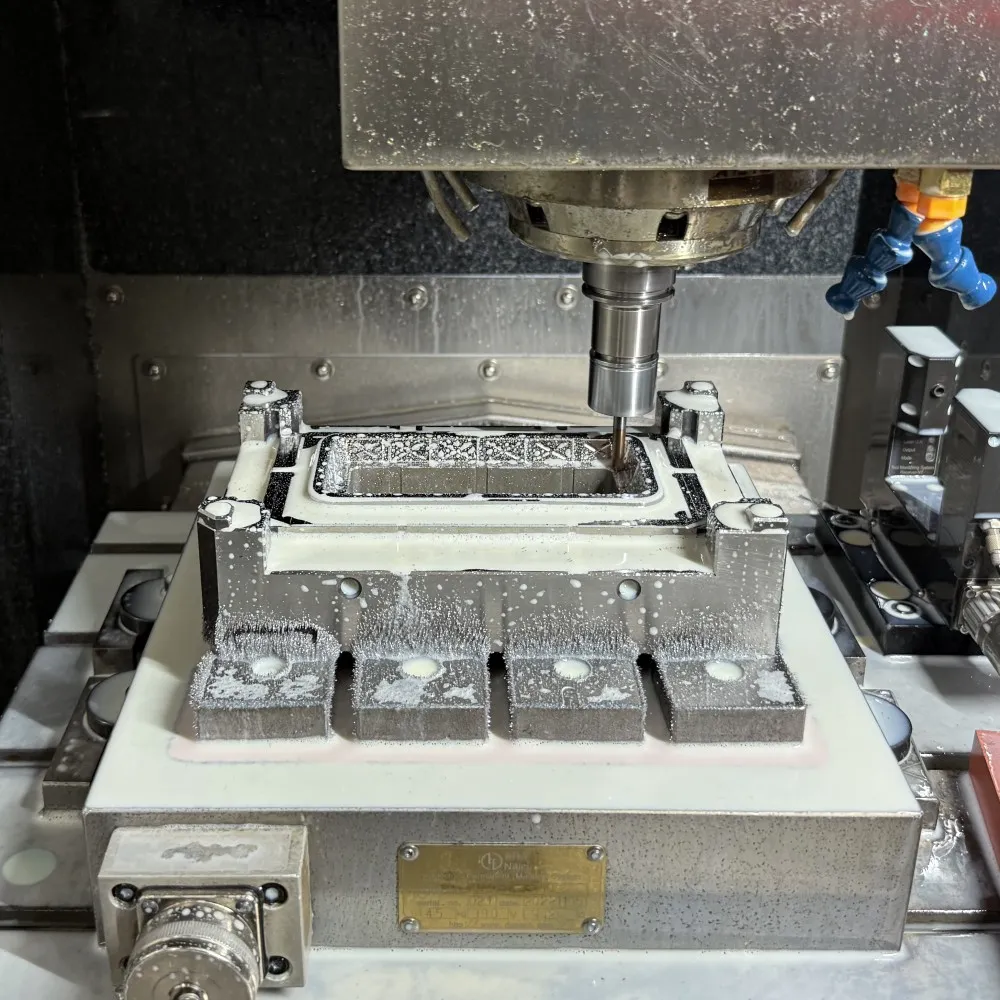 injection mold cnc maching